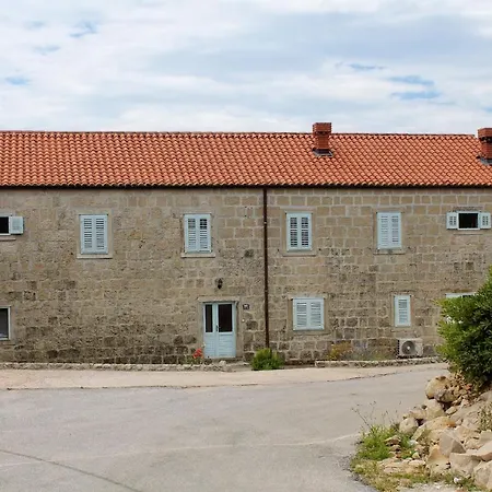 With A Parking Space Mocici, Dubrovnik - 9081 *